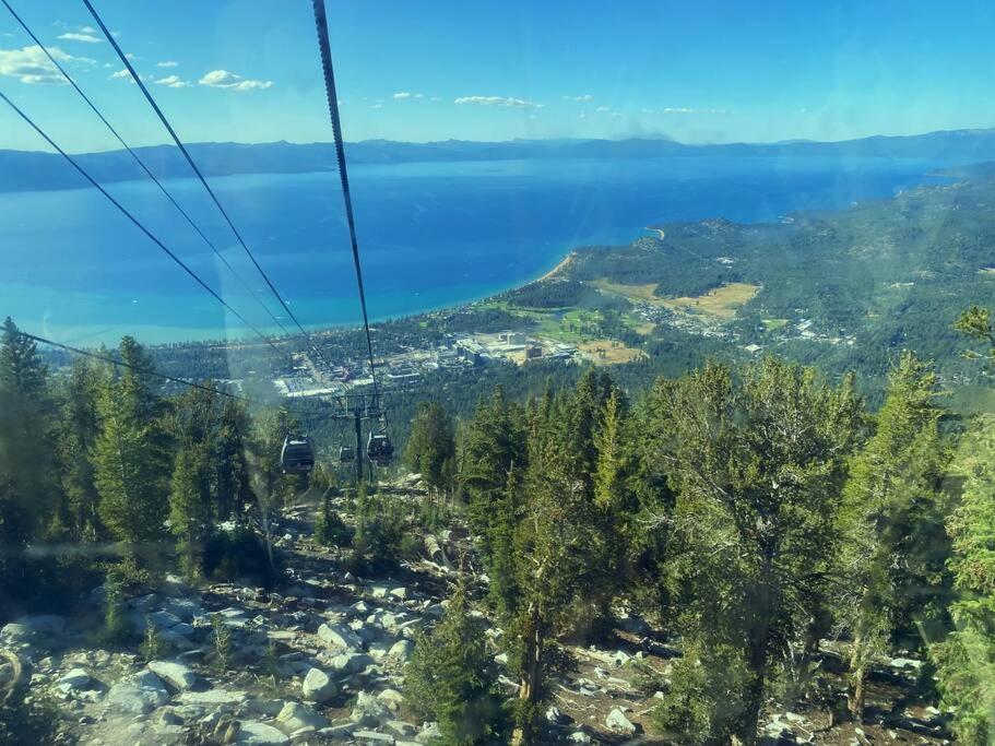 In/out - Zalanta - Great Location- 2 Hot Tubs - Heated Pool * South Lake Tahoe